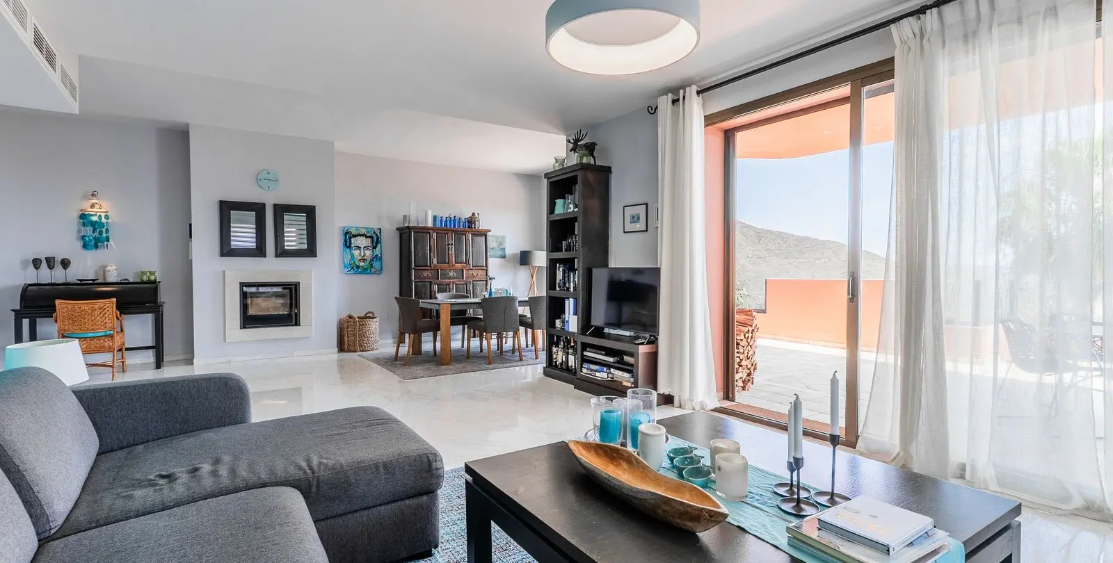 Sale of middle floor apartment in La Mairena 7