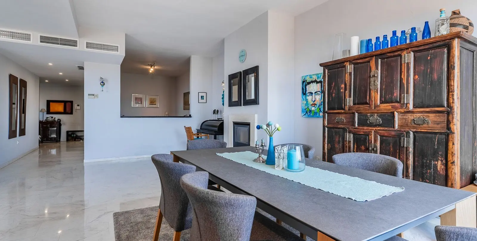 Sale of middle floor apartment in La Mairena 16