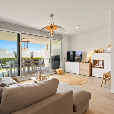 Venta de apartamento en planta baja en Cancelada