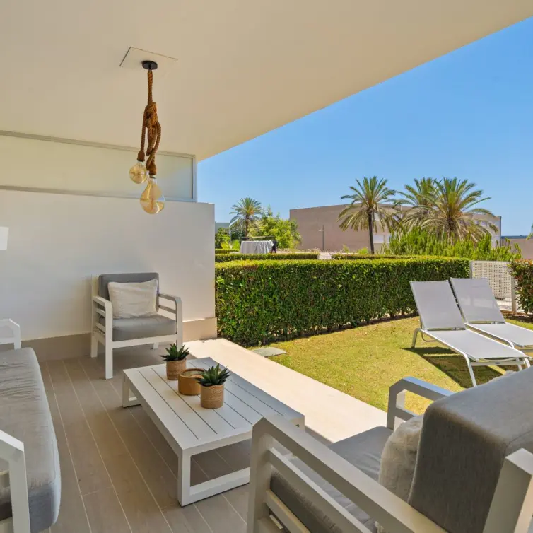 Venta de apartamento en planta baja en Cancelada