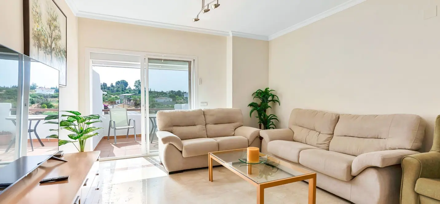 Venta de ático dúplex en Selwo 0