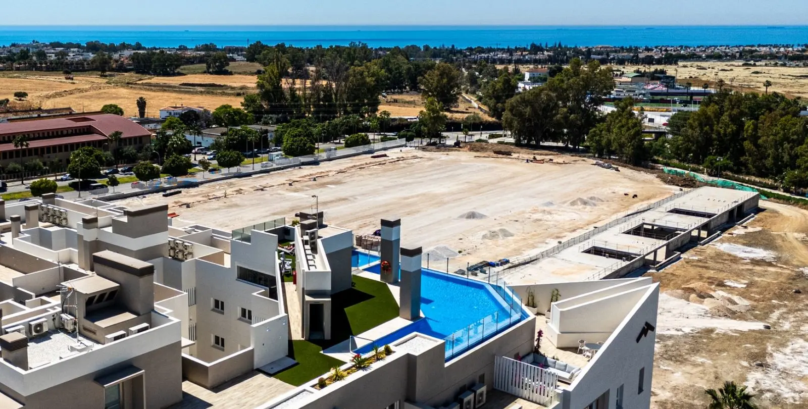 Продажа апартаментов на среднем этаже в Nueva Andalucía 38