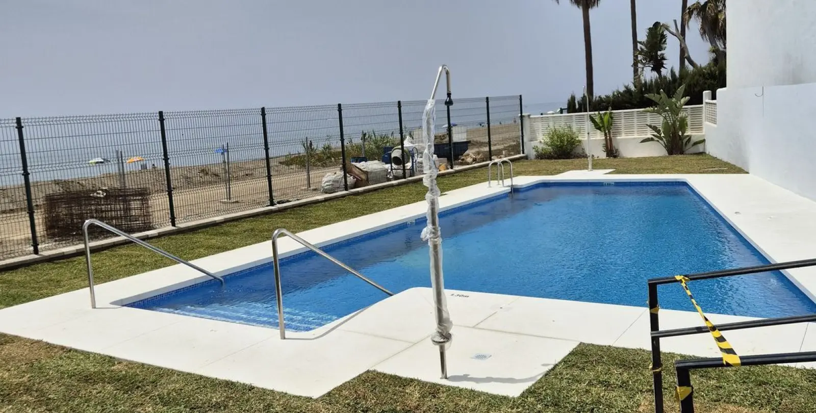 Venta de adosado en Benamara 25