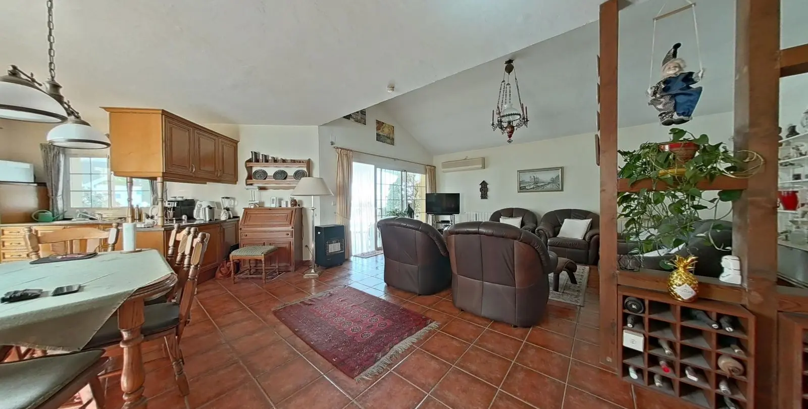 Sale of detached villa in Valtocado 6