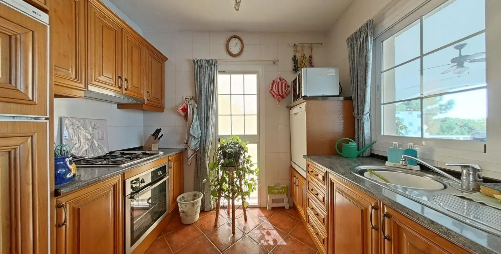 Sale of detached villa in Valtocado 8