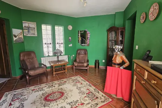 Image 15 thumb