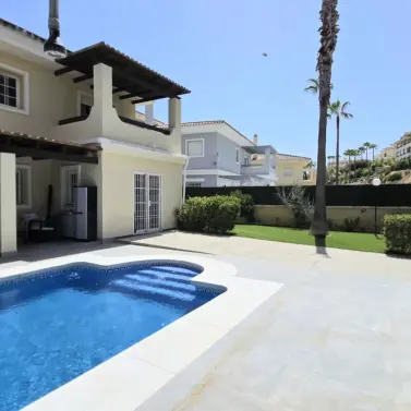 Sale of detached villa in La Cala Hills