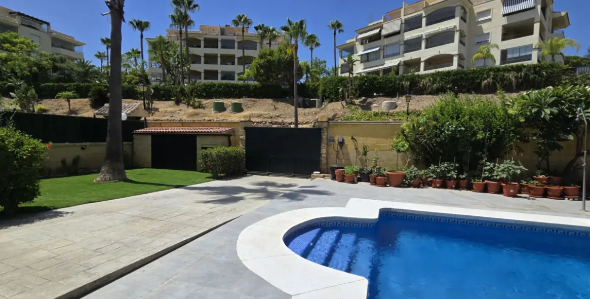 Sale of detached villa in La Cala Hills 11