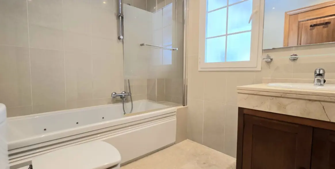 Sale of detached villa in La Cala Hills 17
