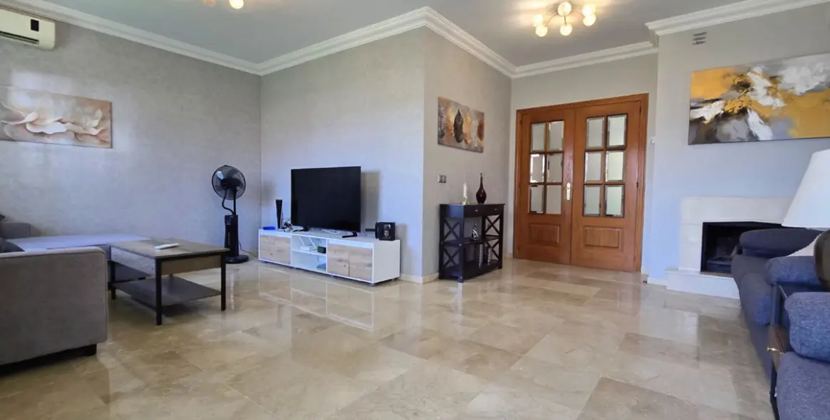 Sale of detached villa in La Cala Hills 20