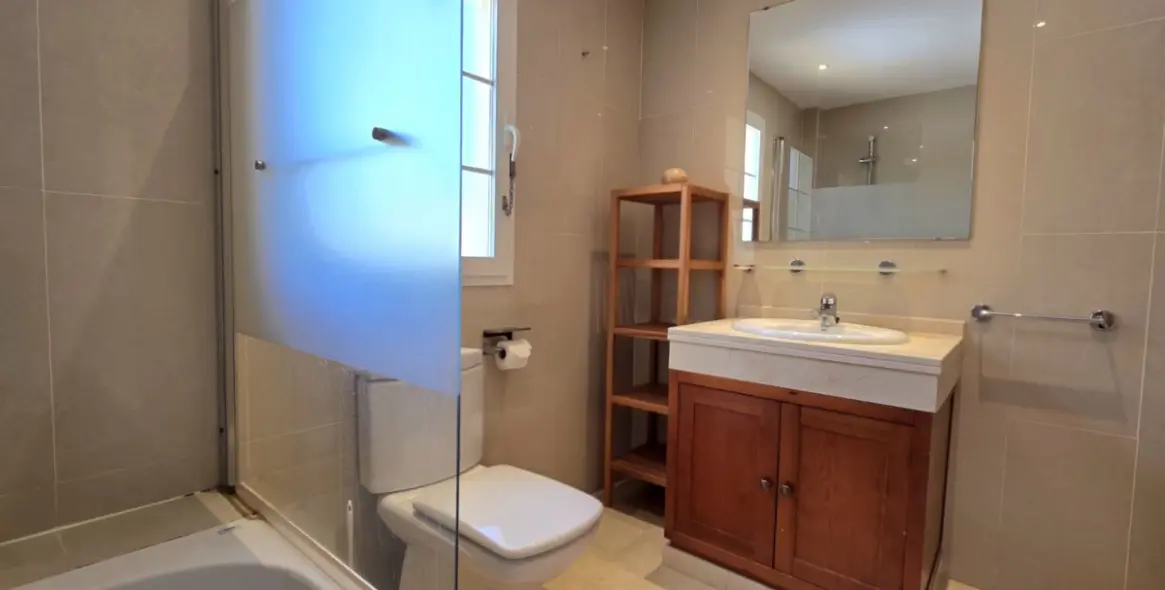 Sale of detached villa in La Cala Hills 30