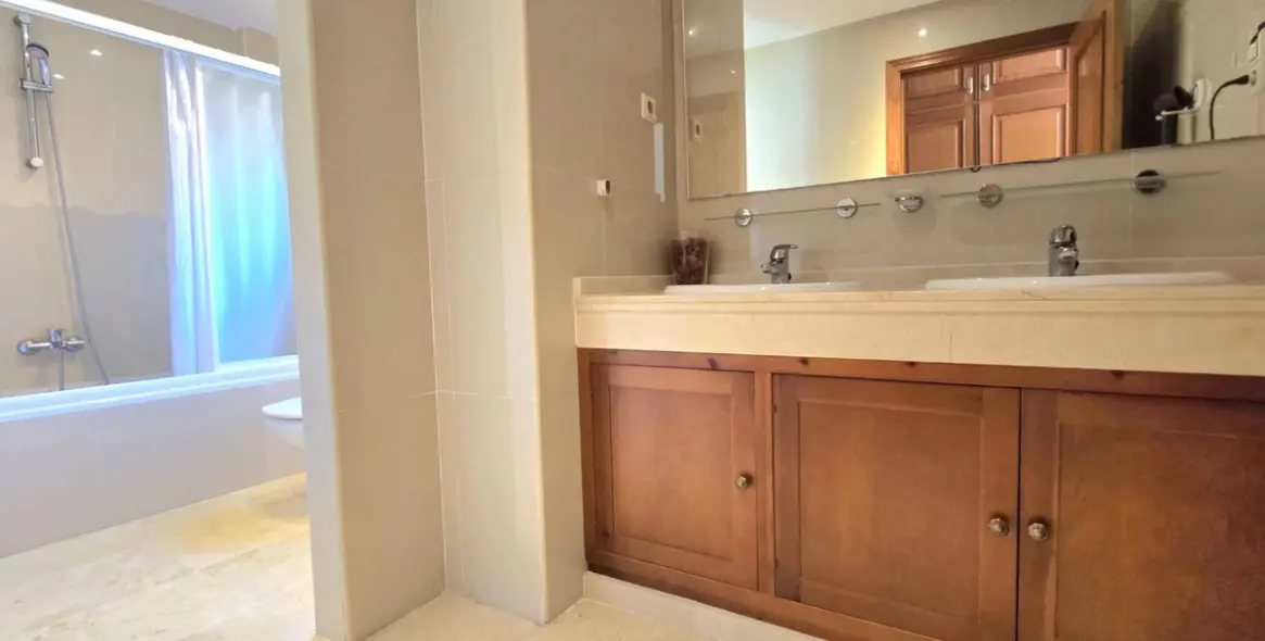 Sale of detached villa in La Cala Hills 59