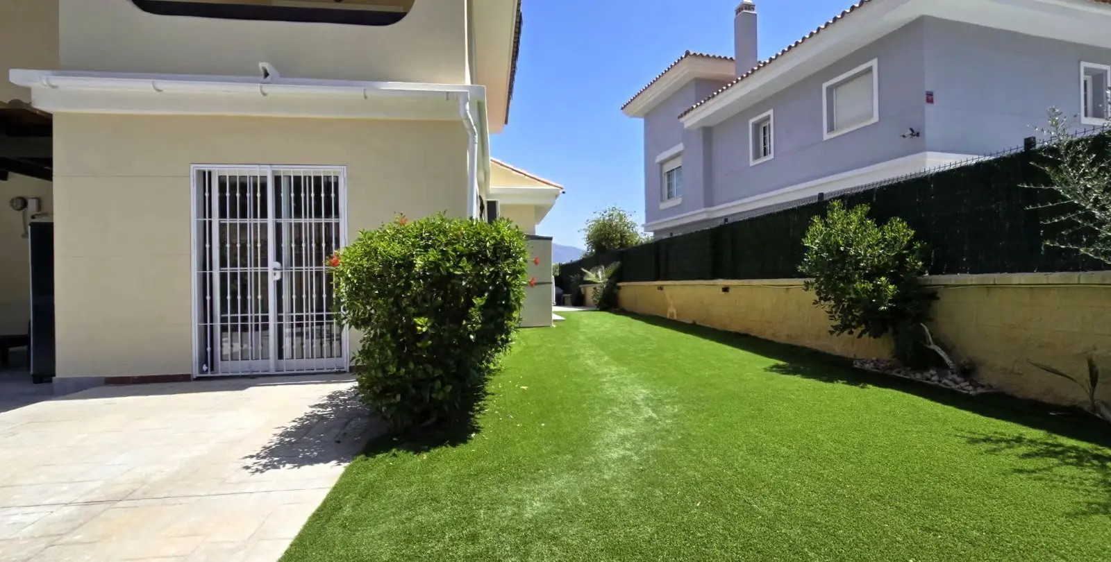 Продажа  отдельно стоящей виллы в La Cala Hills 11