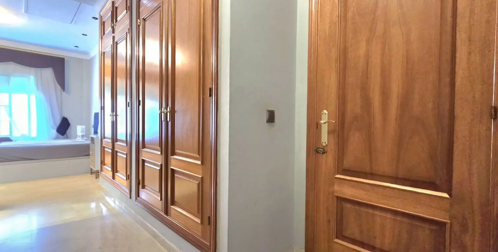 Продажа  отдельно стоящей виллы в La Cala Hills 44