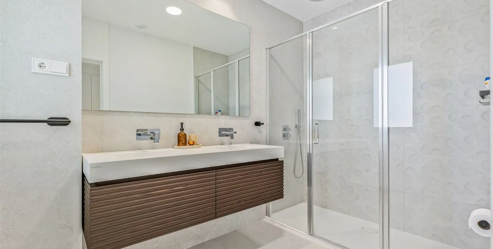 Sale of penthouse duplex in Santa Clara 17