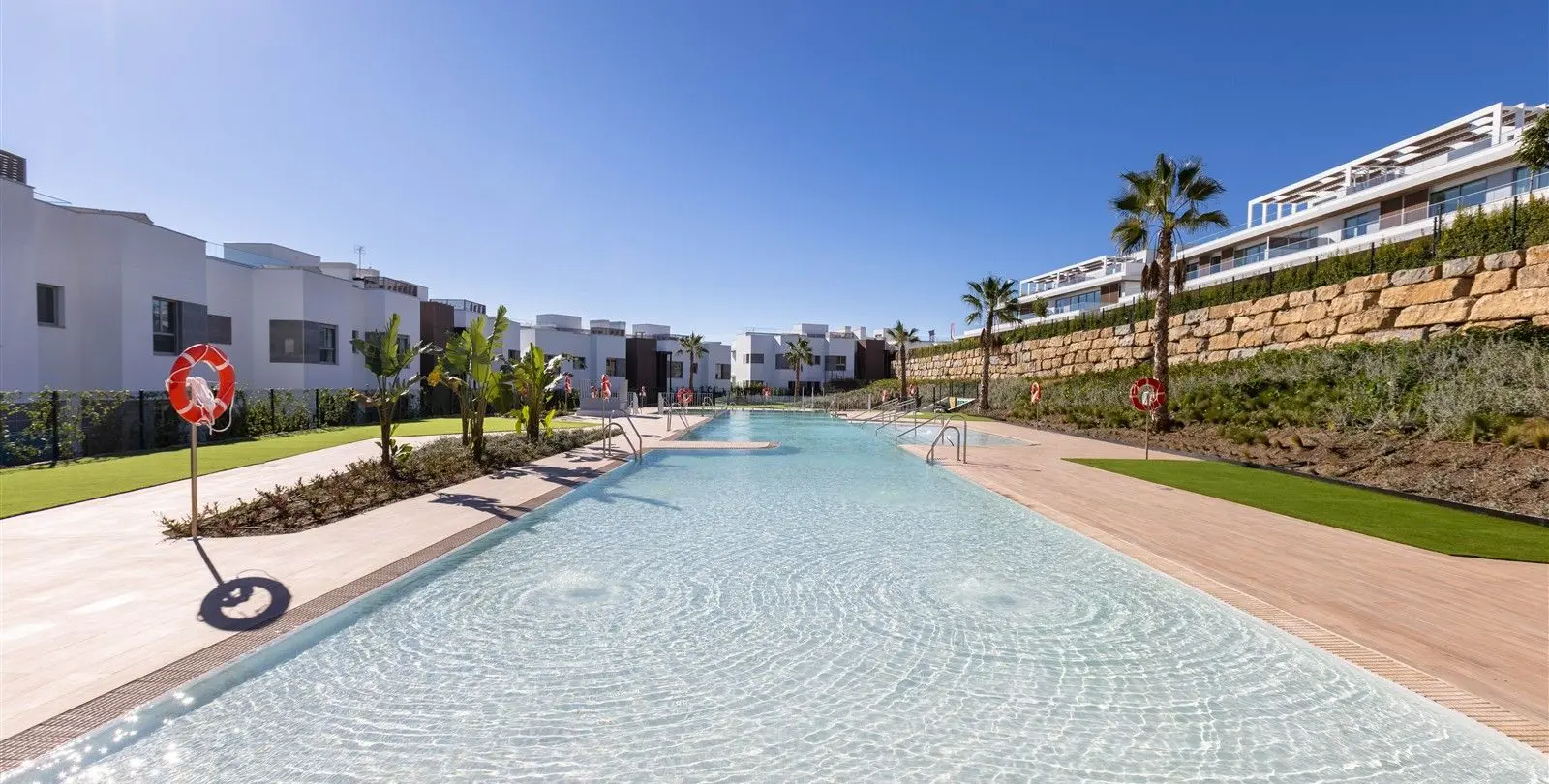 Sale of penthouse duplex in Santa Clara 43