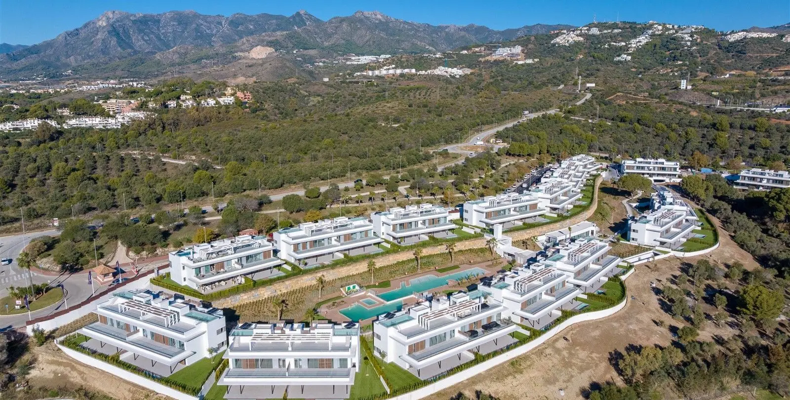 Sale of penthouse duplex in Santa Clara 46