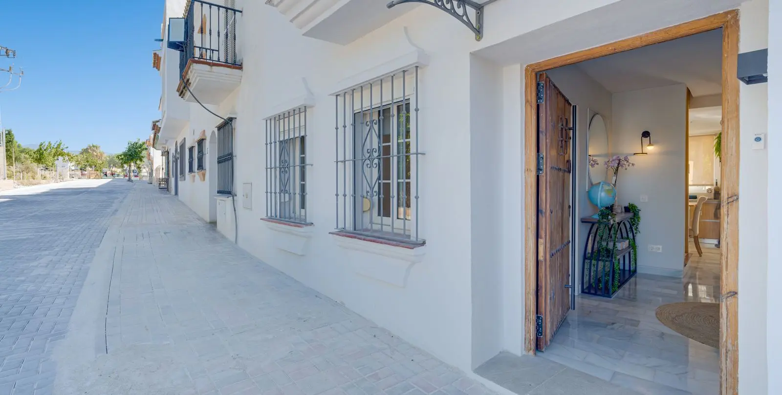 Sale of townhouse in Cancelada 23