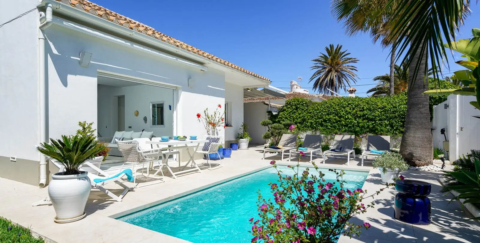 Venta de villa independiente en Marbesa 10