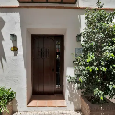 Sale of commercial premises in Marbella