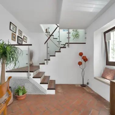Sale of commercial premises in Marbella