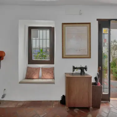 Sale of commercial premises in Marbella