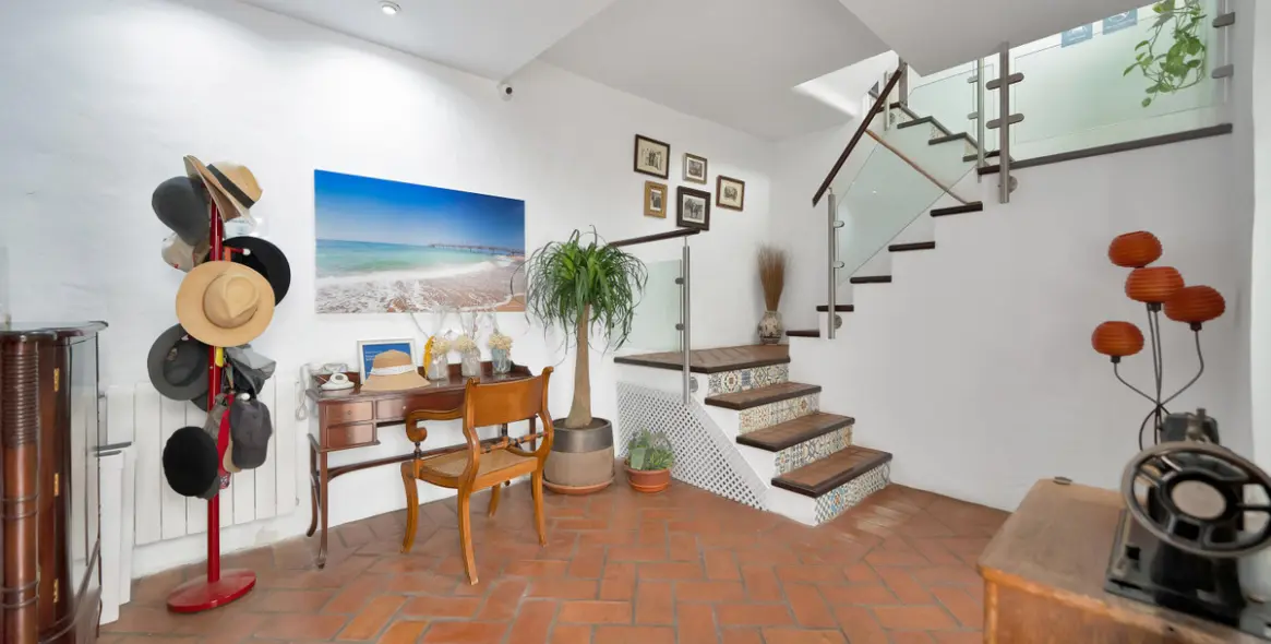 Venta de local comercial en Marbella 6