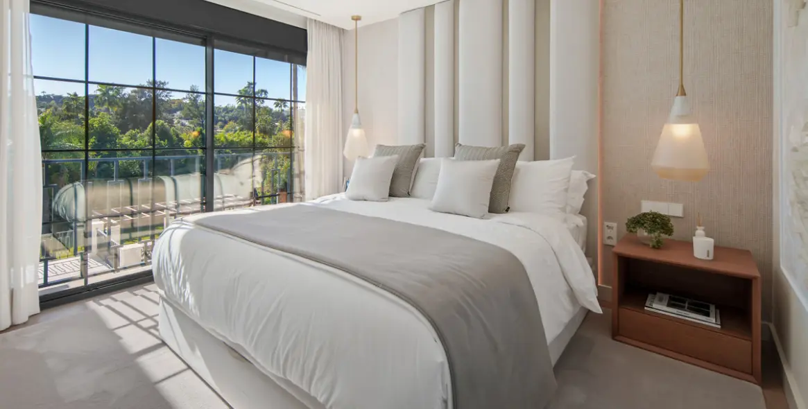 Sale of detached villa in Nueva Andalucía 18