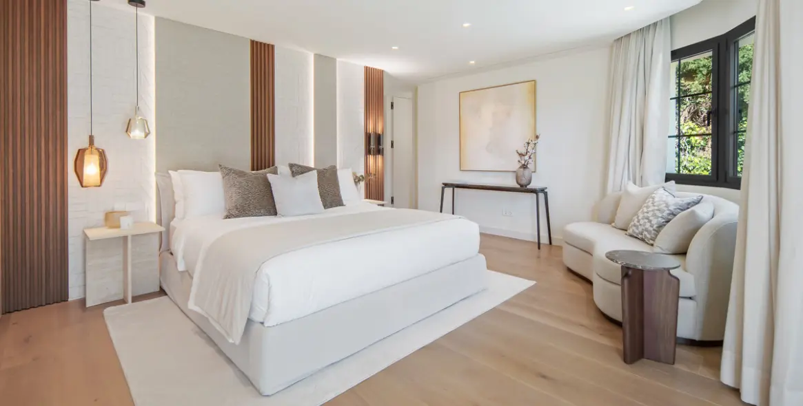 Sale of detached villa in Nueva Andalucía 24