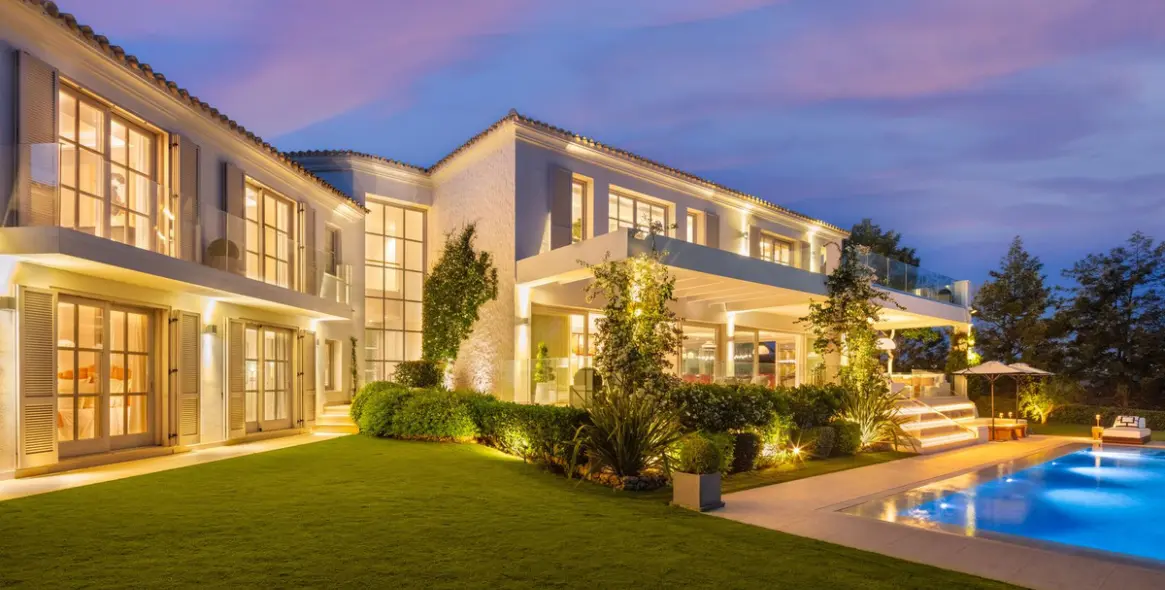 Sale of detached villa in Aloha 62
