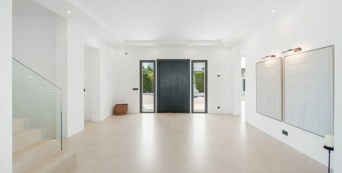 Sale of detached villa in Benahavís 33