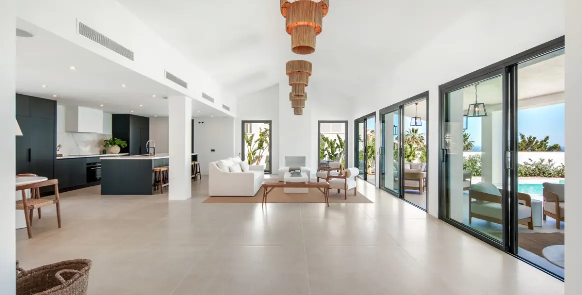 Sale of detached villa in Benahavís 40