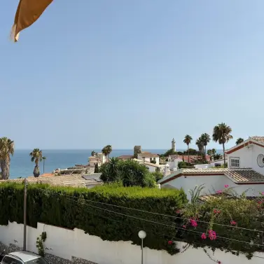Alquiler a largo plazo de ático en El Faro