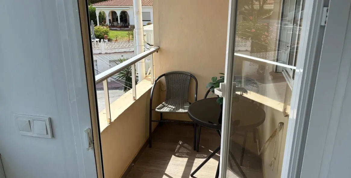 Long-term rent of penthouse in El Faro 4