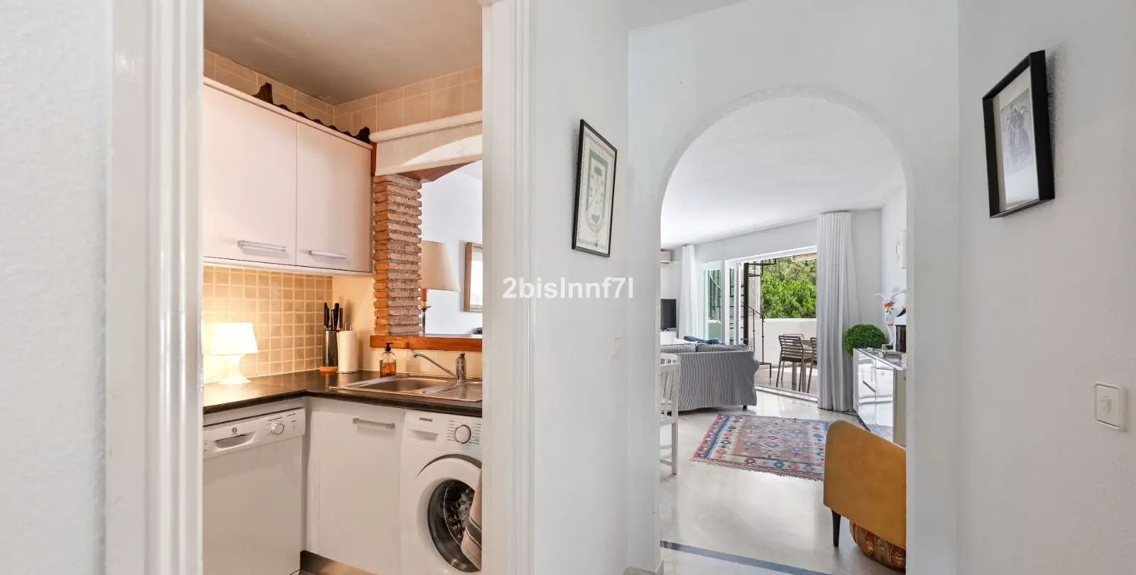 Sale of penthouse in Calahonda 8