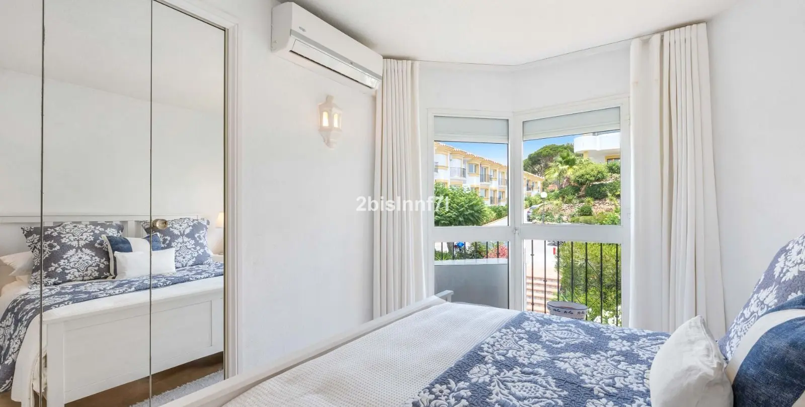 Sale of penthouse in Calahonda 20