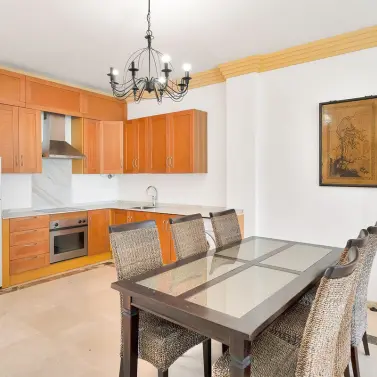 Venta de apartamento en planta baja en Nueva Andalucía