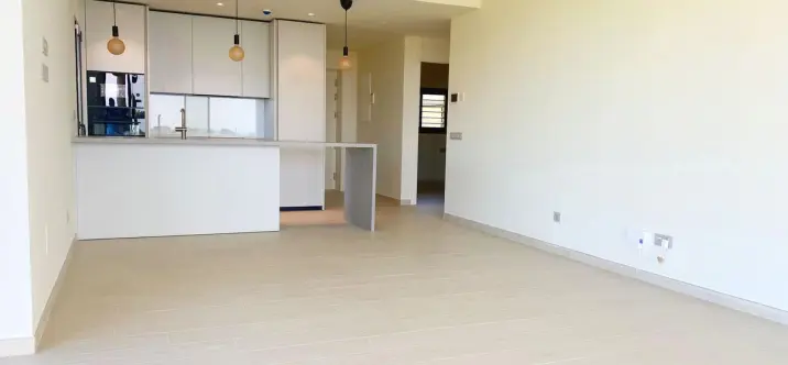 Venta de apartamento en planta media en Higueron 4