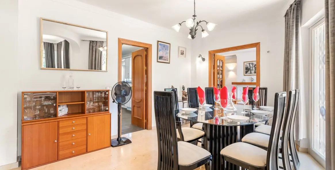 Venta de villa independiente en Calahonda 12