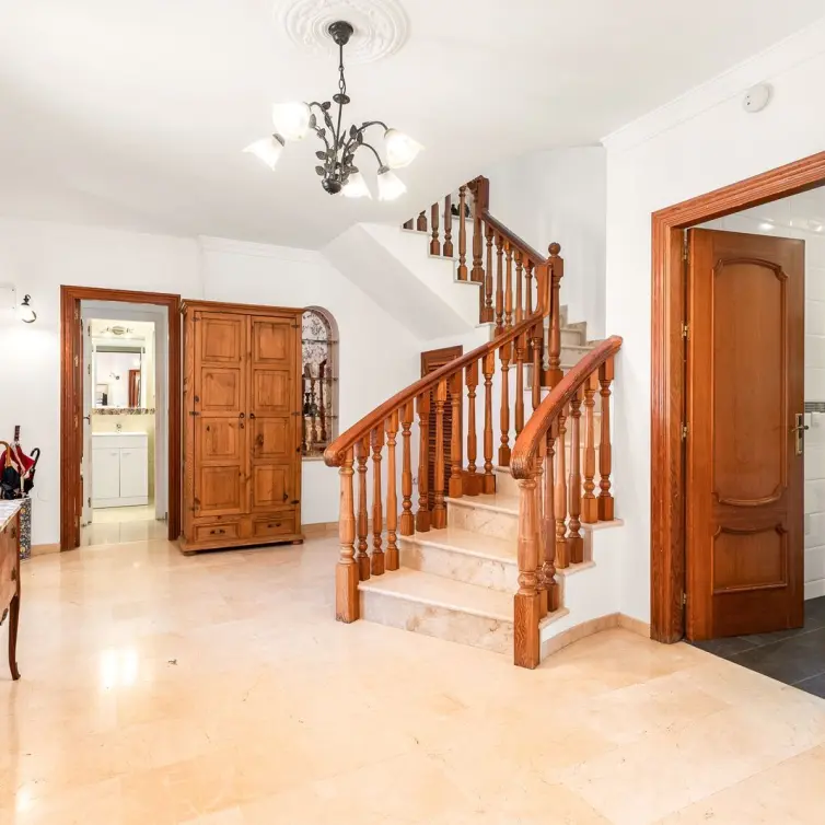 Sale of detached villa in Calahonda