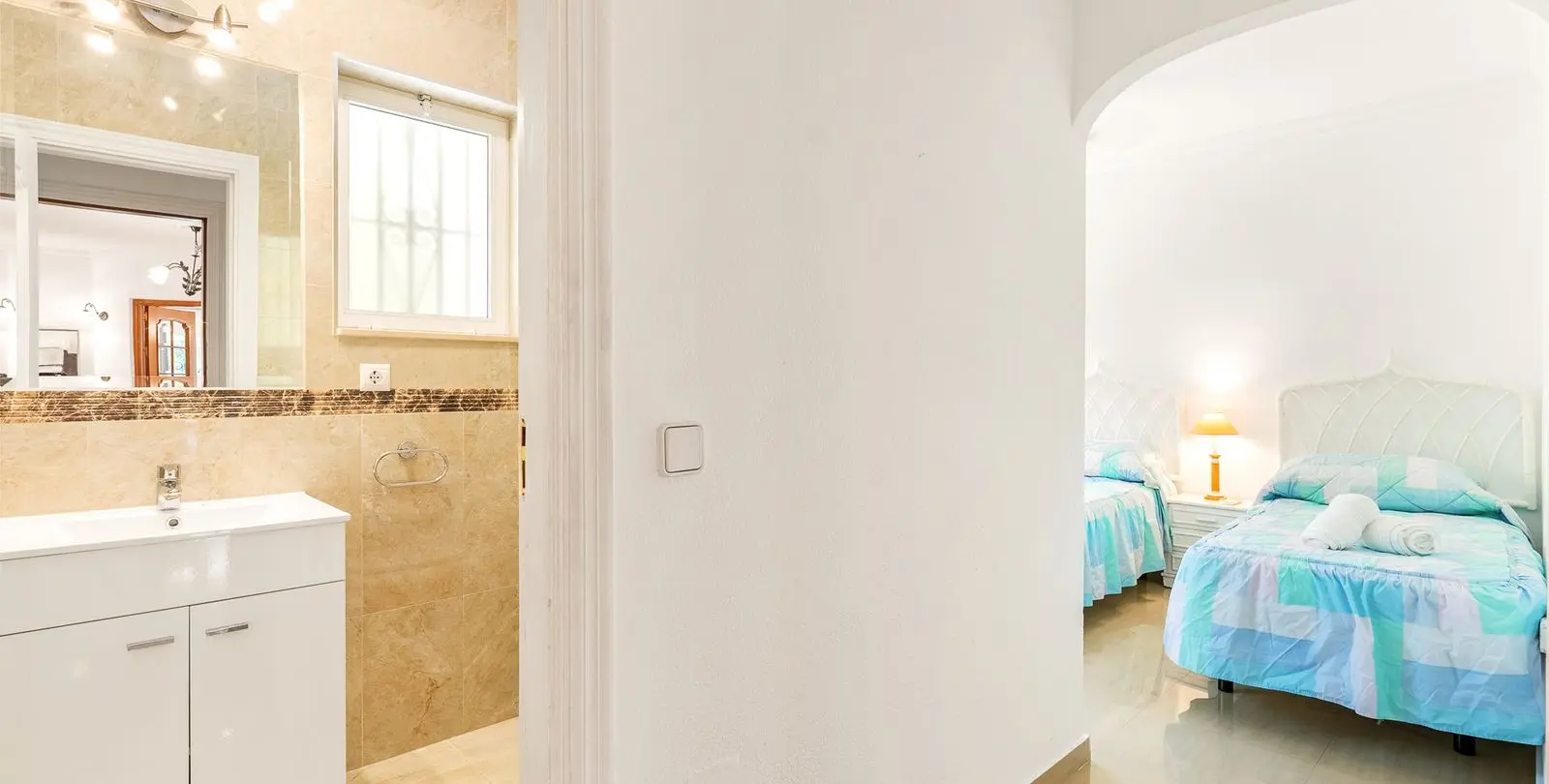 Sale of detached villa in Calahonda 19