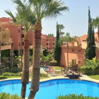 Продажа апартаментов на первом этаже в Reserva de Marbella