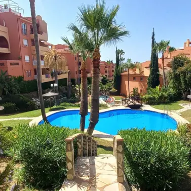 Продажа апартаментов на первом этаже в Reserva de Marbella