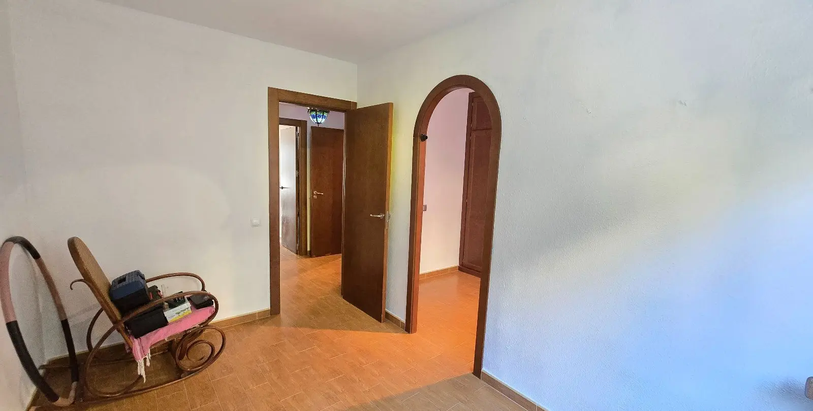 Venta de apartamento en planta media en Arroyo de la Miel 33