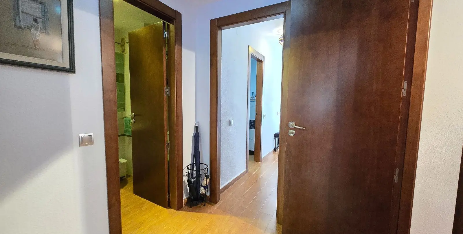 Venta de apartamento en planta media en Arroyo de la Miel 35
