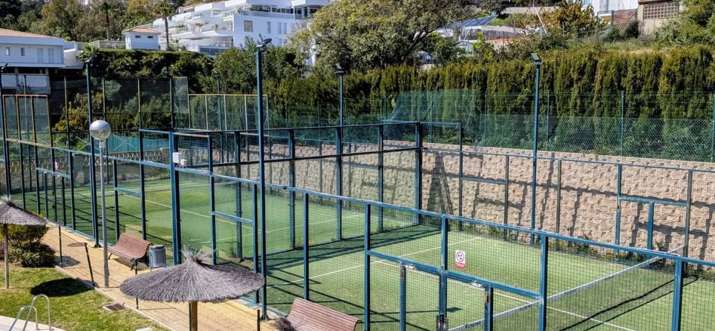 Venta de apartamento en planta media en Benalmadena 1