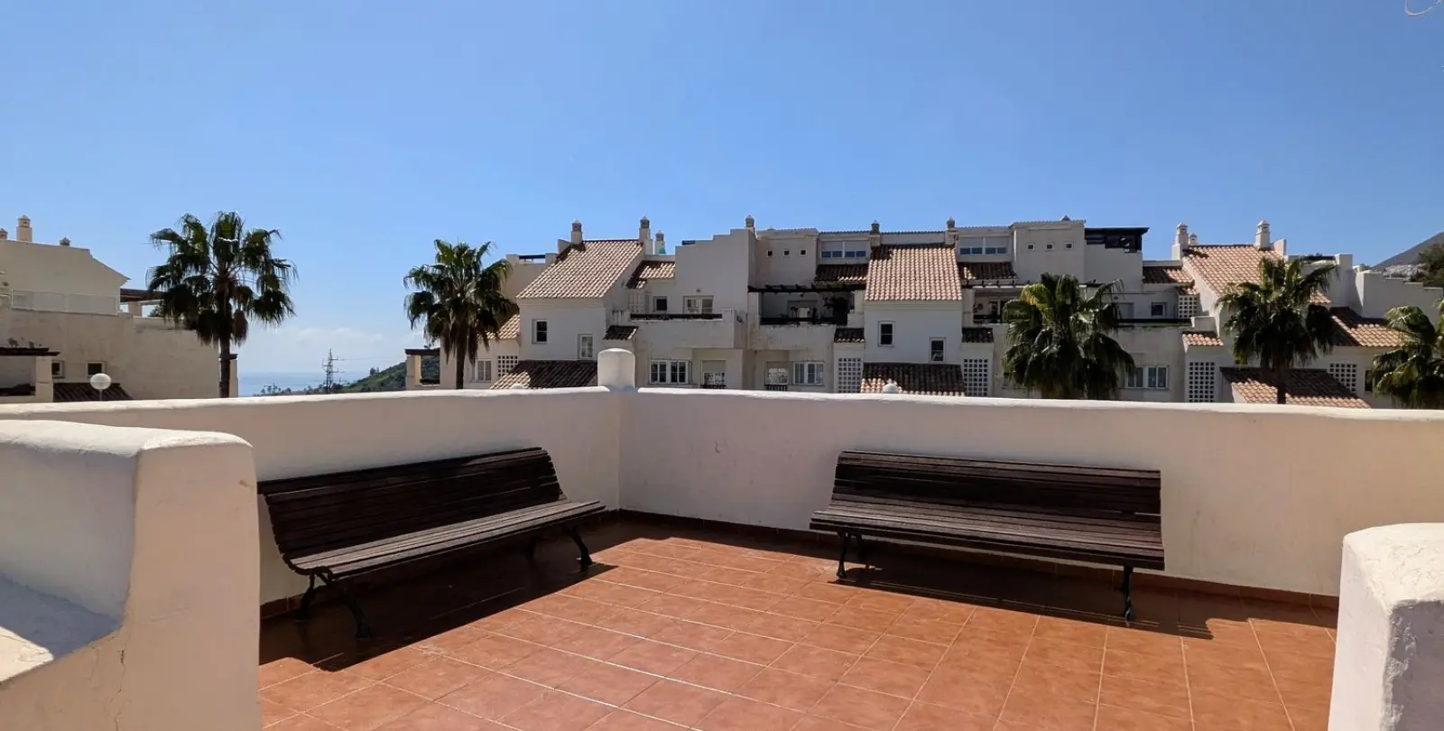 Venta de apartamento en planta media en Benalmadena 25