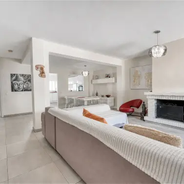 Sale of townhouse in Casares
