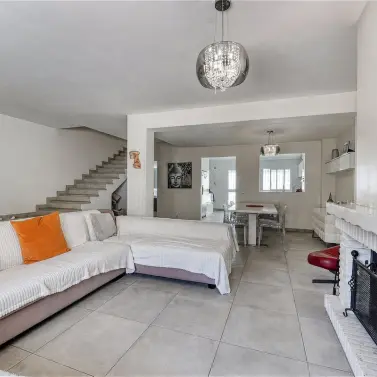 Sale of townhouse in Casares