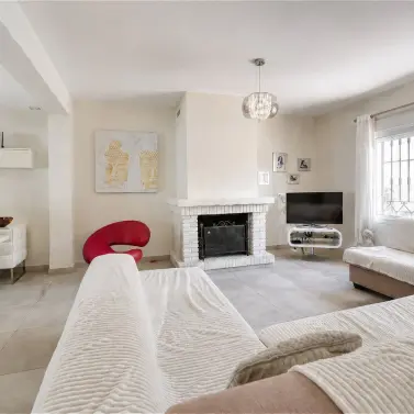 Sale of townhouse in Casares